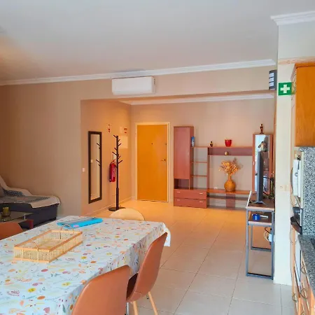 Apartment Alltravel Portas Da Marina